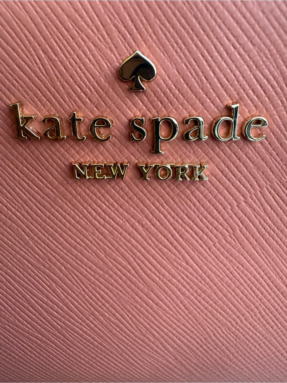 kate spade New York coral pink Saffiano Leather Madison L Zip Wallet NWOT